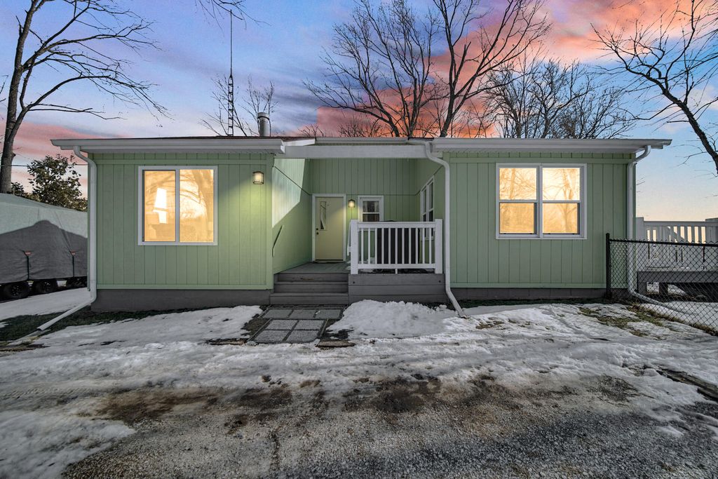 Photo of 1602 E 300 S, La Porte, IN 46350 (MLS # 835611)