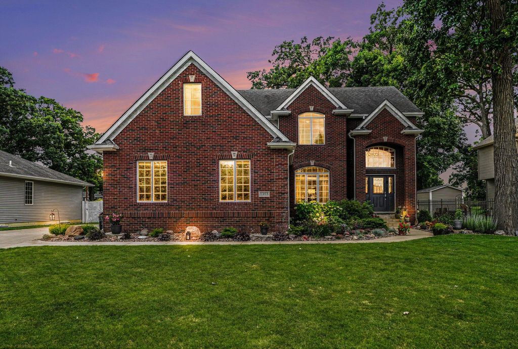 Photo of 5353 72nd Avenue, Schererville, IN 46375 (MLS # 840977)