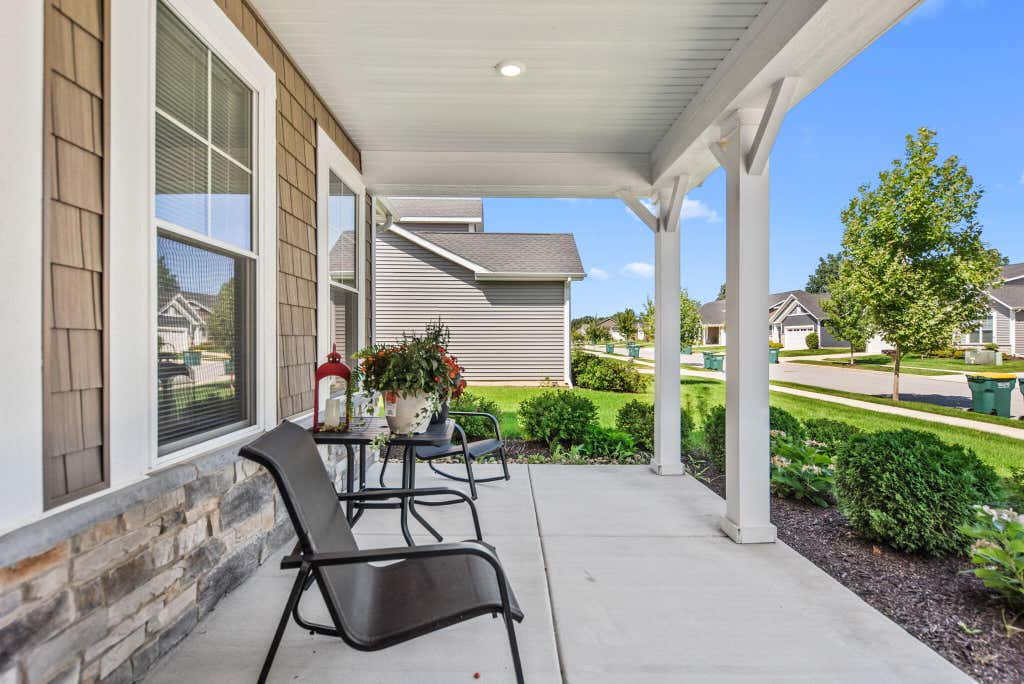Photo of 2906 Gable Drive, Valparaiso, IN 46383 (MLS # 844373)