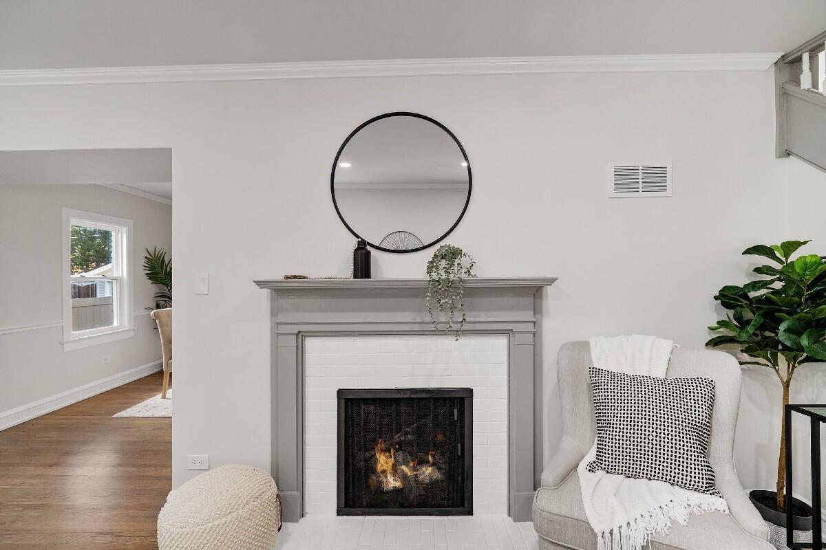 247 Fairbanks Place