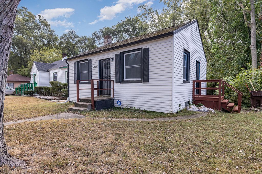 Photo of 6519 E 4th Avenue, Gary, IN 46403 (MLS # 835114)