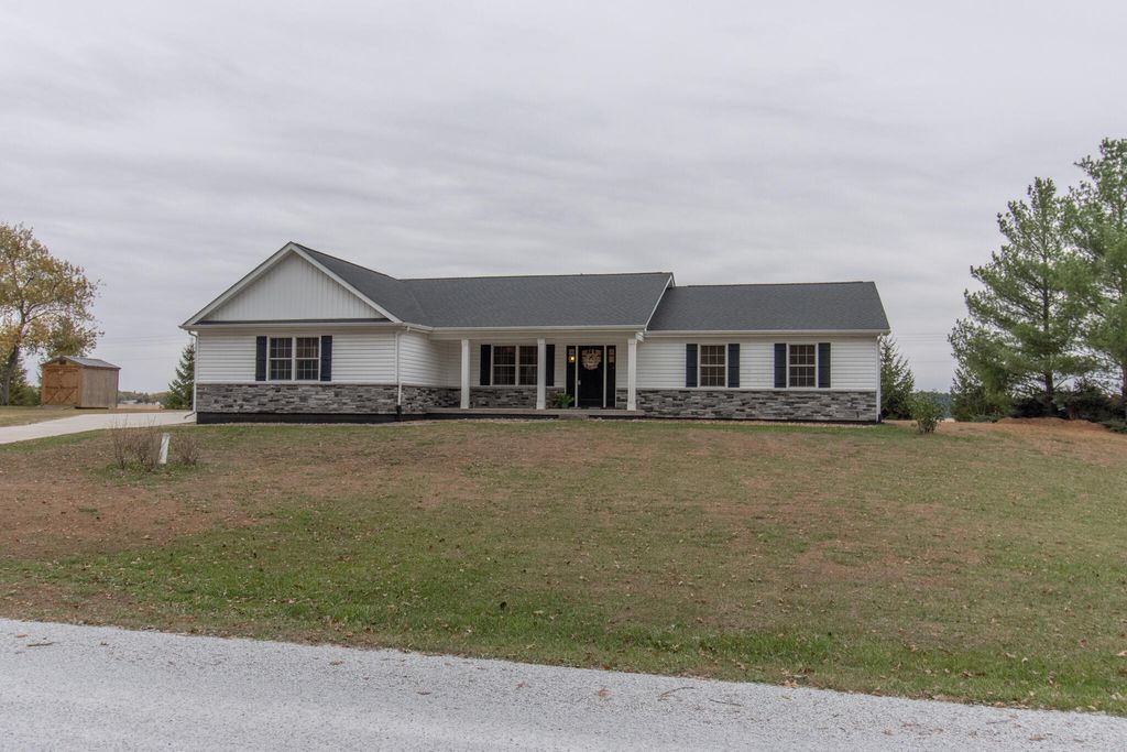 Photo of 3993 W 272 S, Morocco, IN 47963 (MLS # 830149)