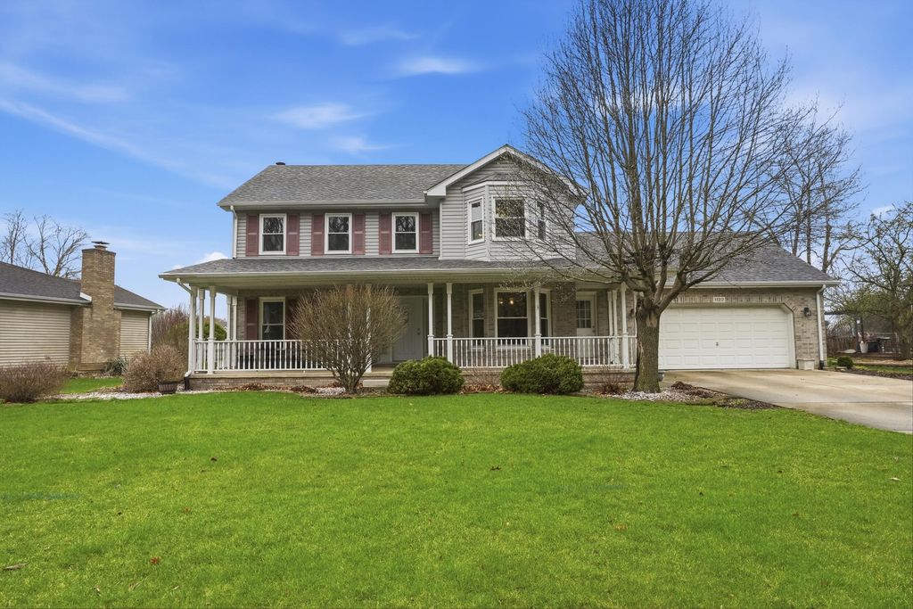 Photo of 1122 Douglas Lane, Crete, IL 60417 (MLS # 836694)