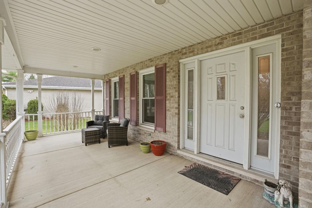 Photo of 1122 Douglas Lane, Crete, IL 60417 (MLS # 836694)