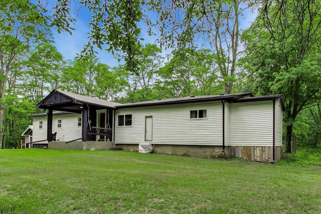 Photo of 6788 N 400 W, Michigan City, IN 46360 (MLS # 840386)