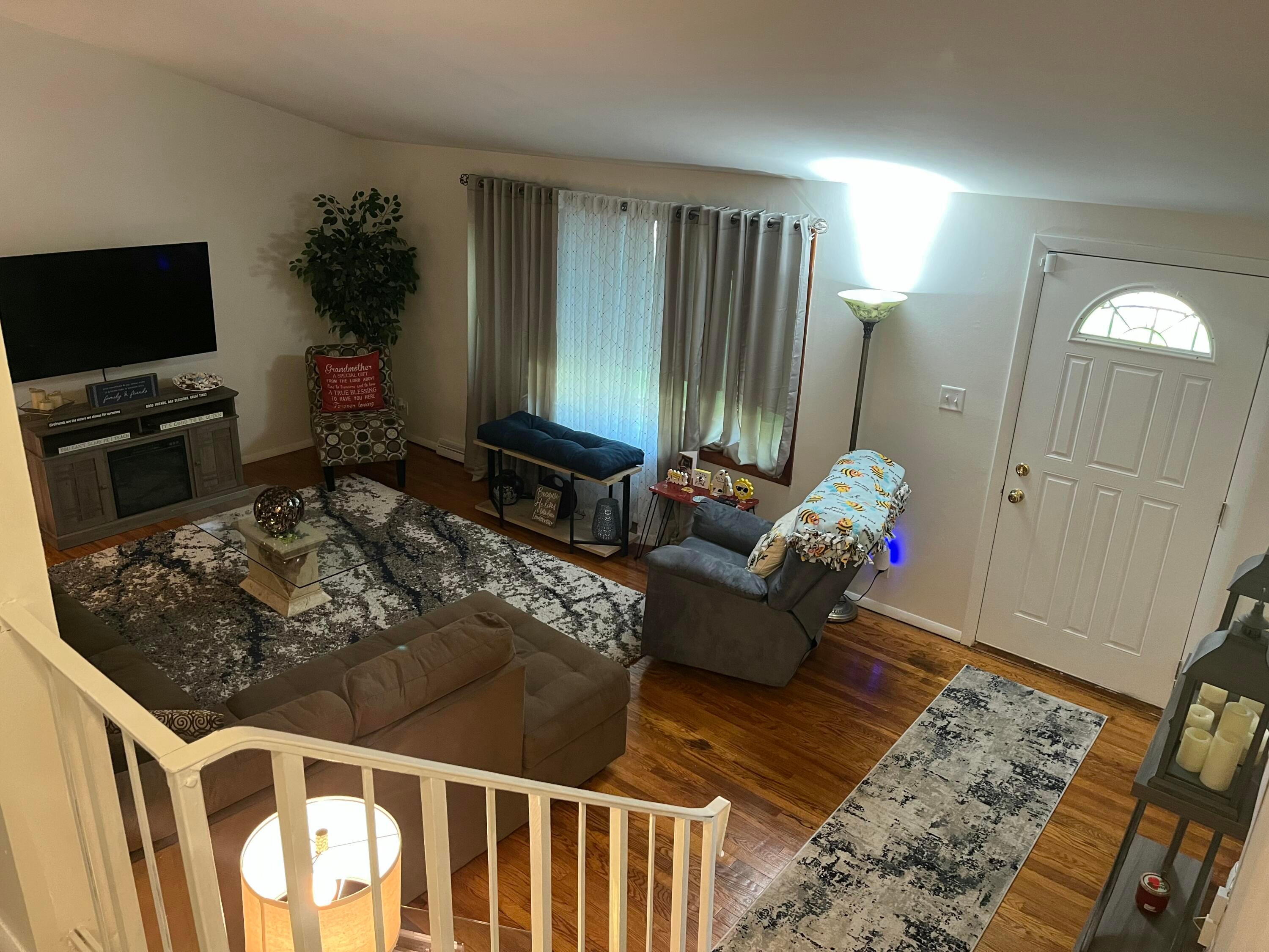 1417 Earl Road