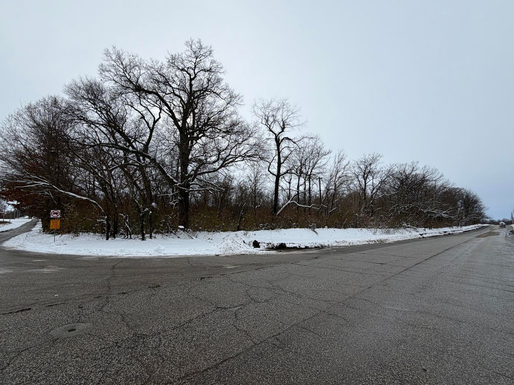 Photo of 260 Hupp Road, La Porte, IN 46350 (MLS # 834322)