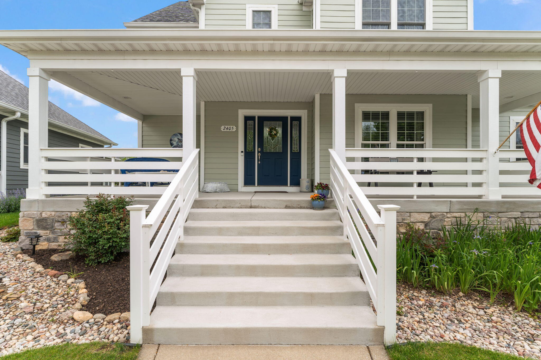 2405 Dickinson Road