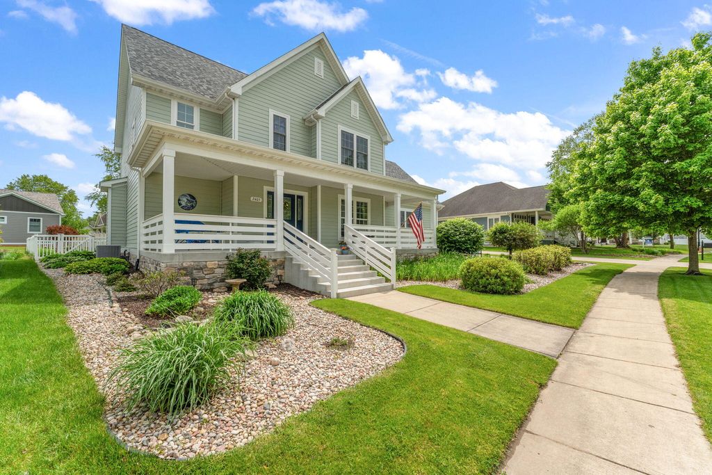 Photo of 2405 Dickinson Road, Chesterton, IN 46304 (MLS # 839210)