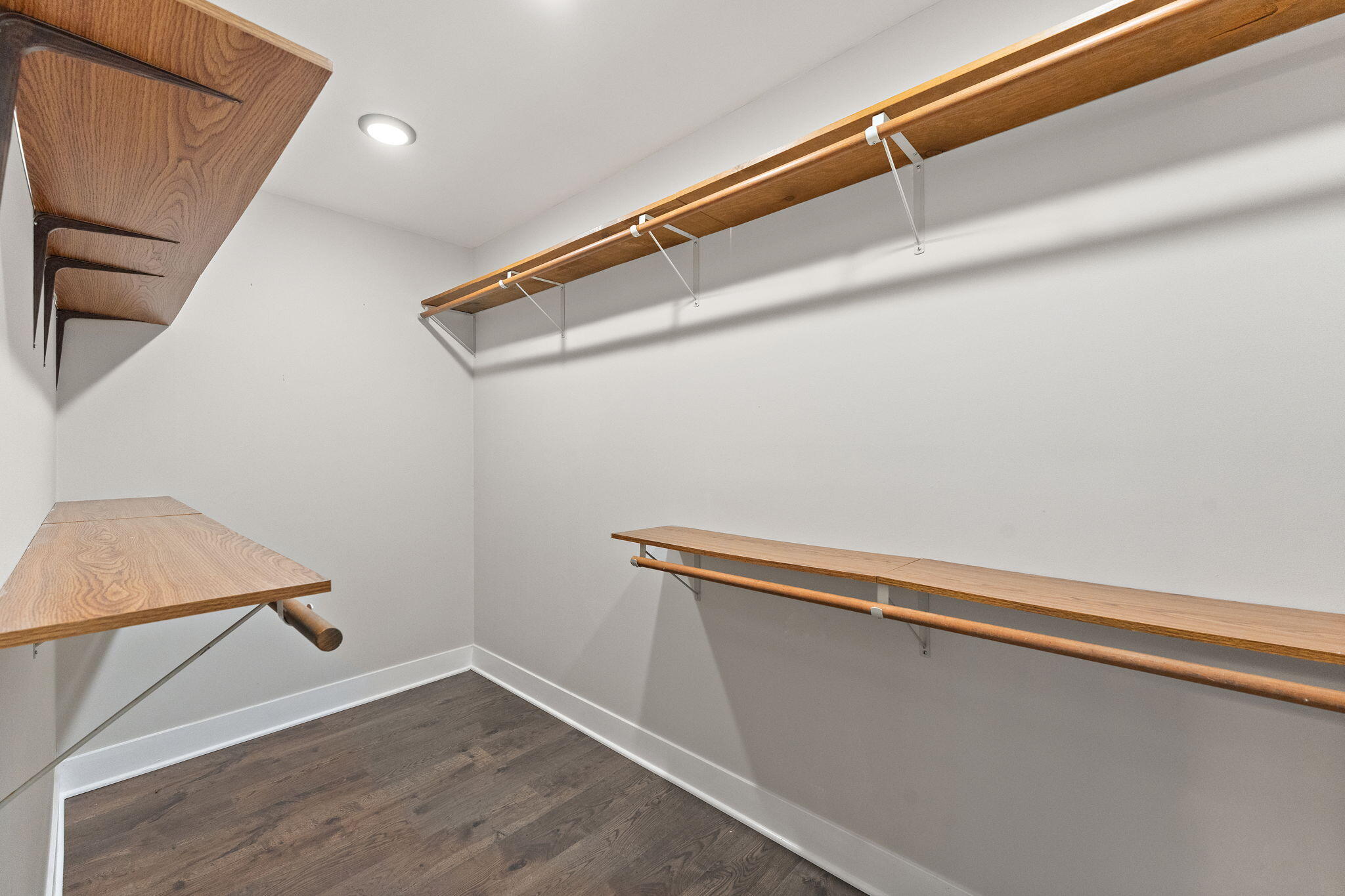 Dyer, Indiana 46311, United States, 4 Bedrooms Bedrooms, ,3 BathroomsBathrooms,Residential,Active,231316