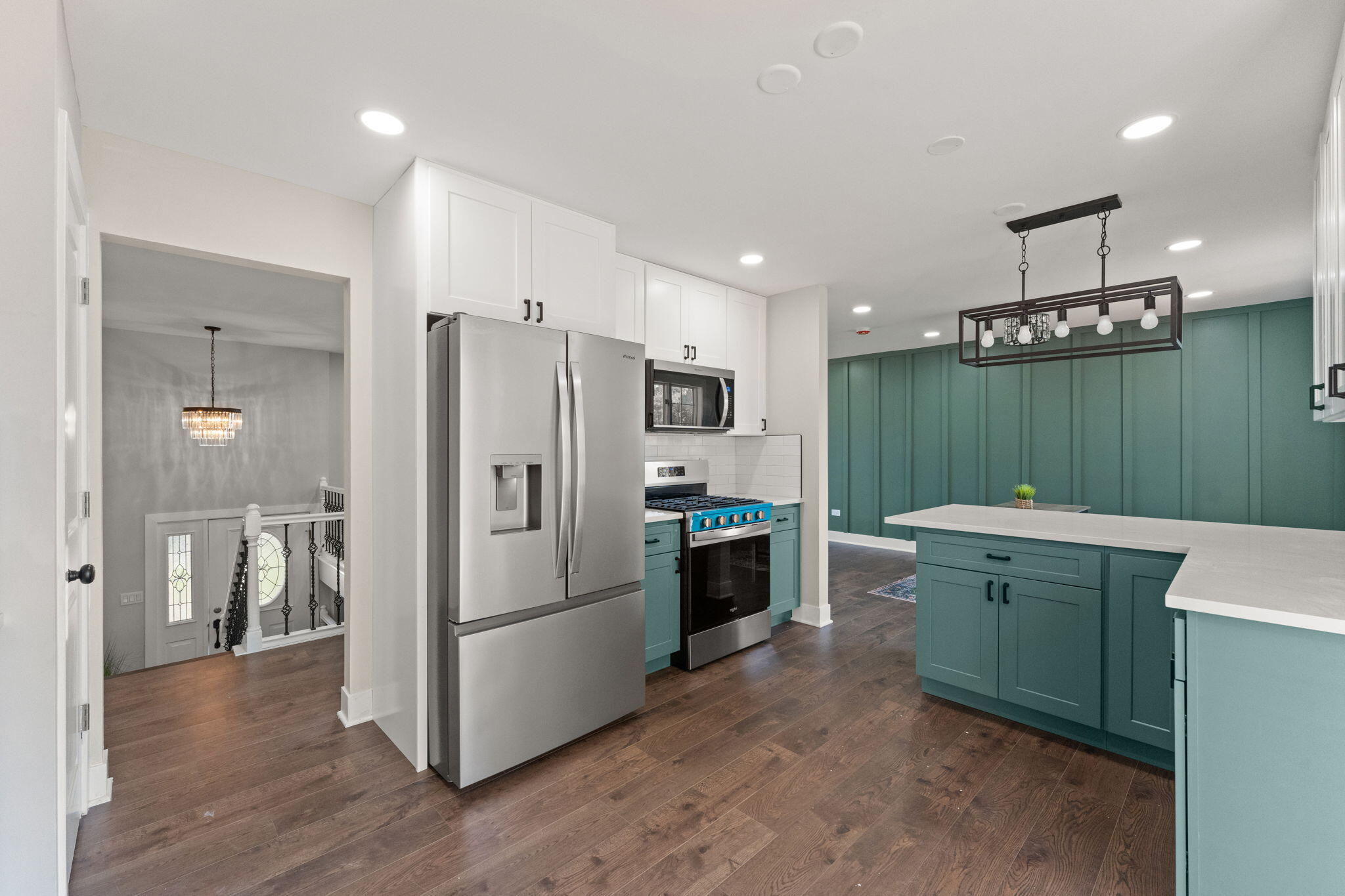 Dyer, Indiana 46311, United States, 4 Bedrooms Bedrooms, ,3 BathroomsBathrooms,Residential,Active,231316