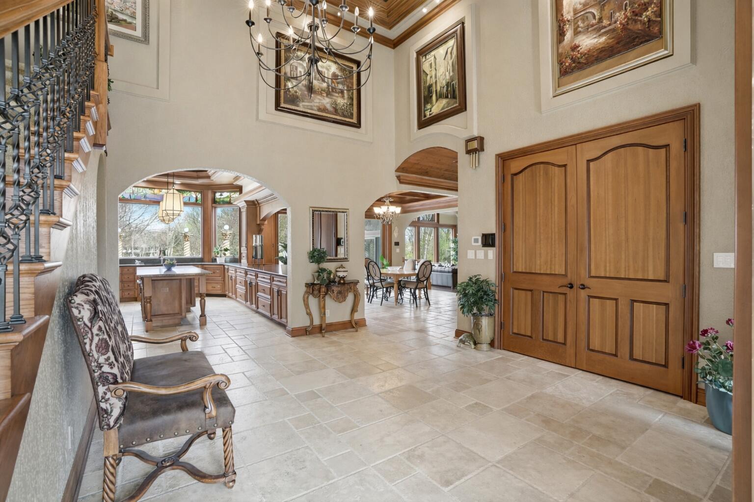 8315 Meadow Lane