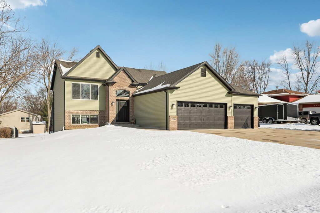 Photo of 2235 Coldspring Road, Crown Point, IN 46307 (MLS # 833564)
