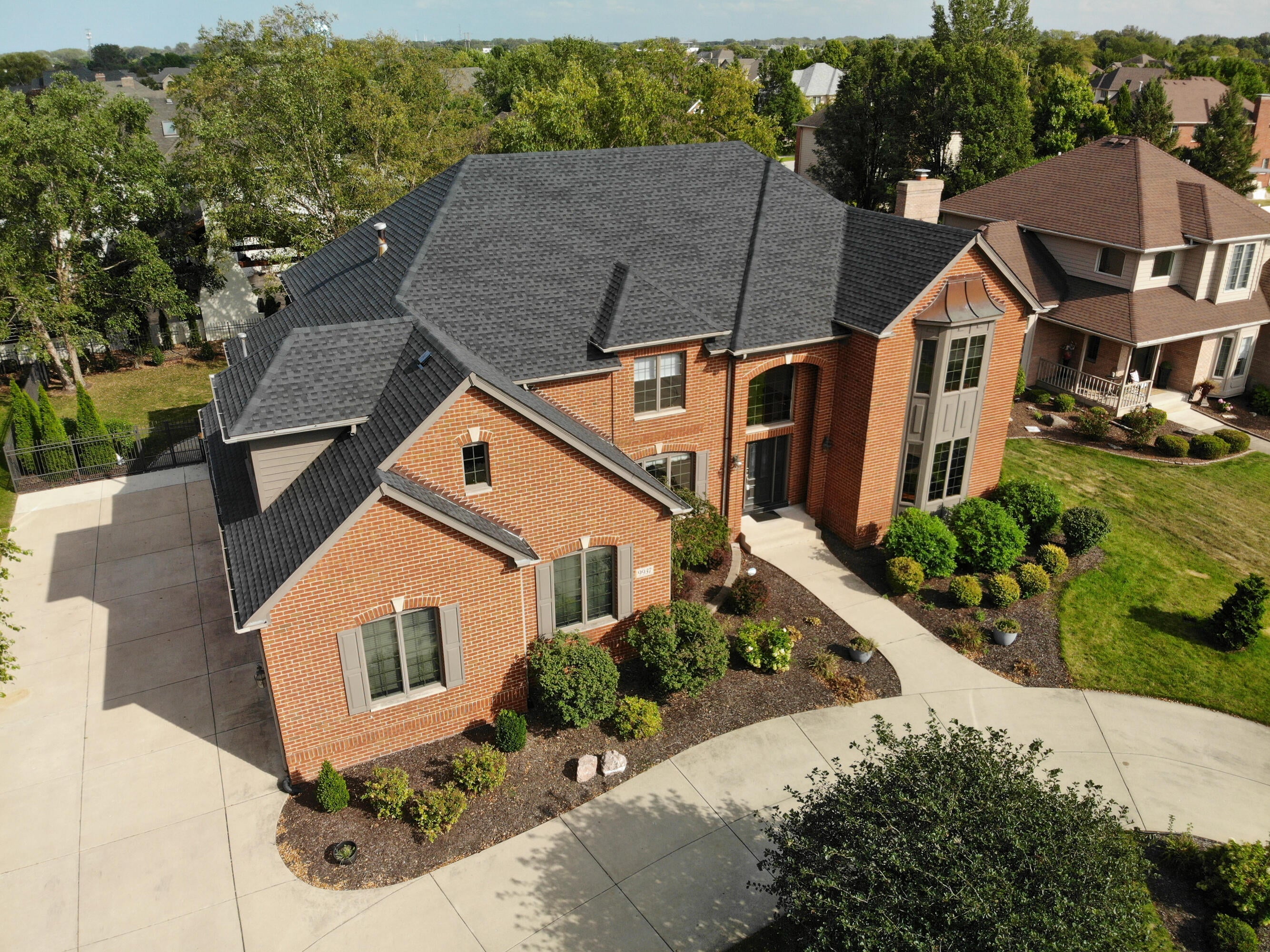 9937 Tanglewood Court