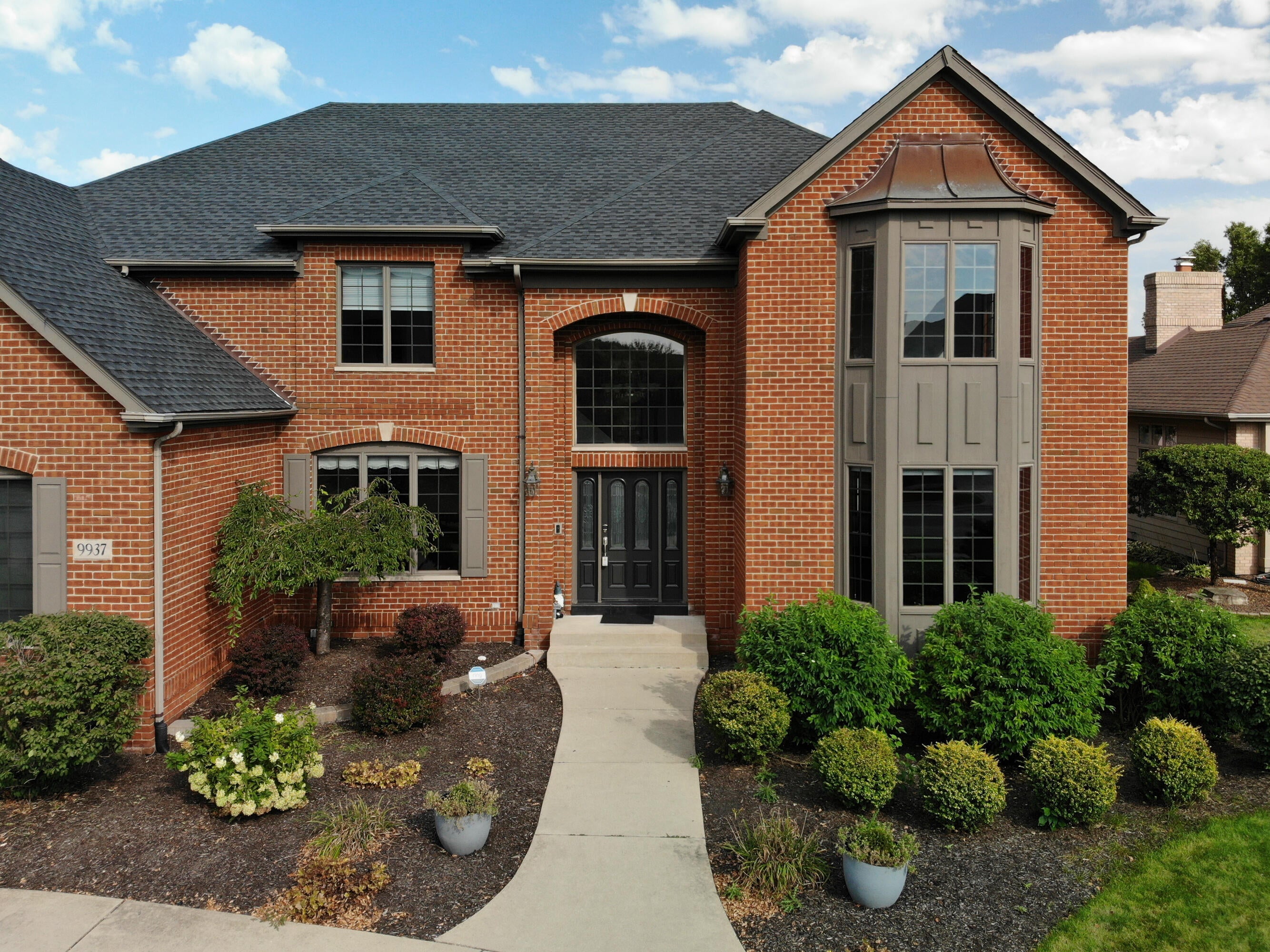9937 Tanglewood Court