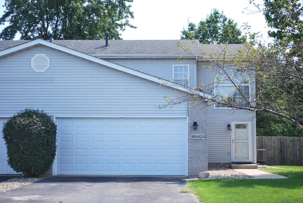 Photo of 4840 W 93rd Terrace, Schererville, IN 46307 (MLS # 844418)