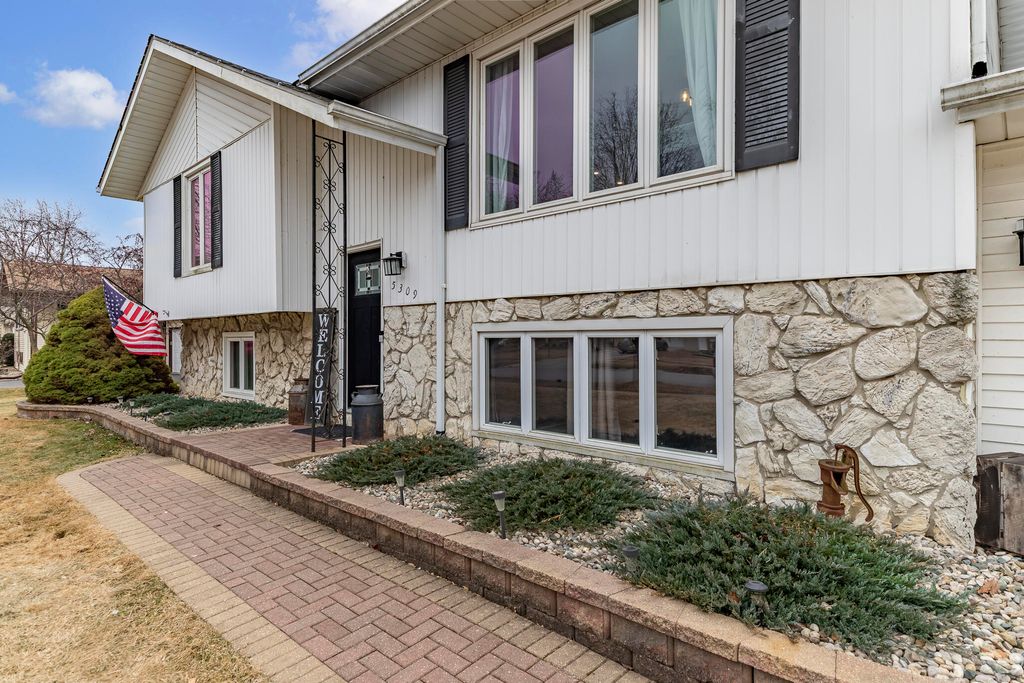 Photo of 5309 W 153rd Place, Lowell, IN 46356 (MLS # 834880)