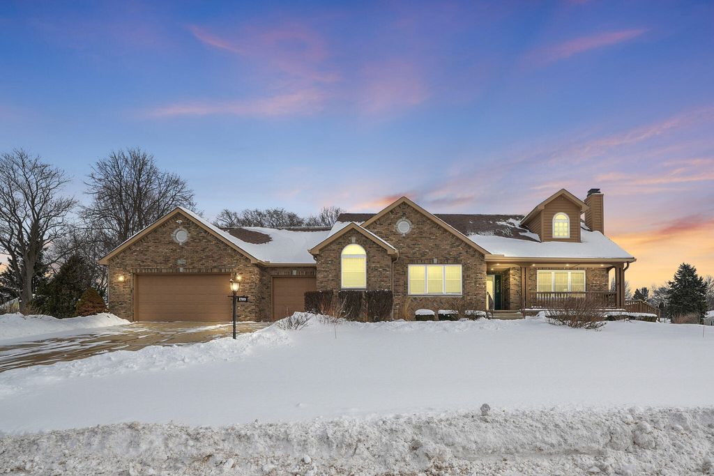 Photo of 1709 Chandana Trail, Valparaiso, IN 46383 (MLS # 833375)