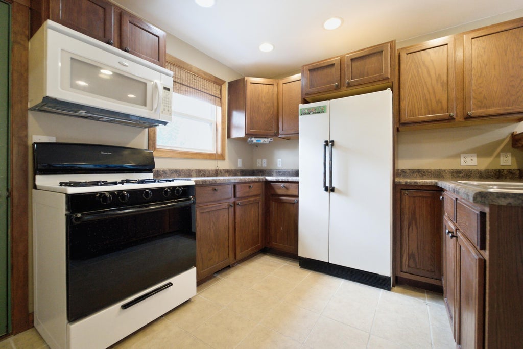 Photo of 708 S Rose Avenue, Kouts, IN 46347 (MLS # 845067)