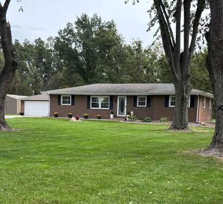 1031 N 200 W, VALPARAISO, IN 46385 - Image 04c2e5eb2ffa96f554a95c6afad79d92/2525338081