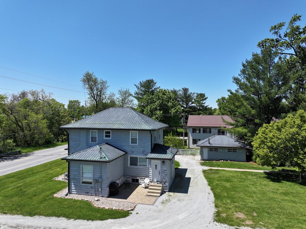 Photo of 321 E 13th Street, Winamac, IN 46996 (MLS # 838667)