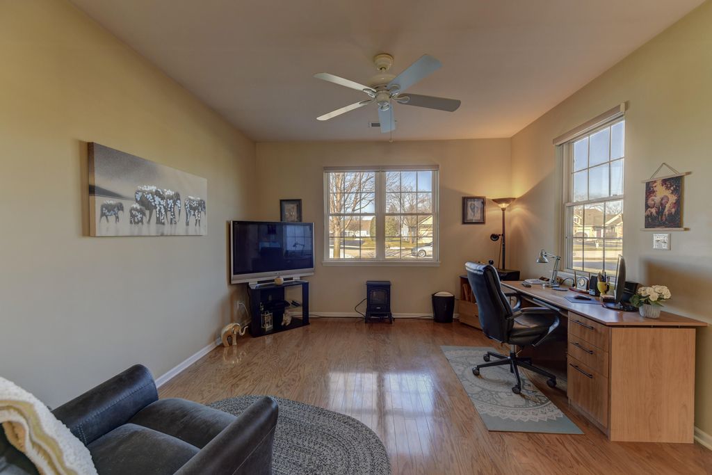 Photo of 1247 Auburn Meadow Lane, Schererville, IN 46375 (MLS # 832072)