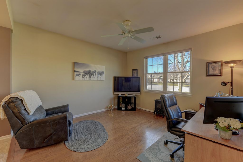 Photo of 1247 Auburn Meadow Lane, Schererville, IN 46375 (MLS # 832072)