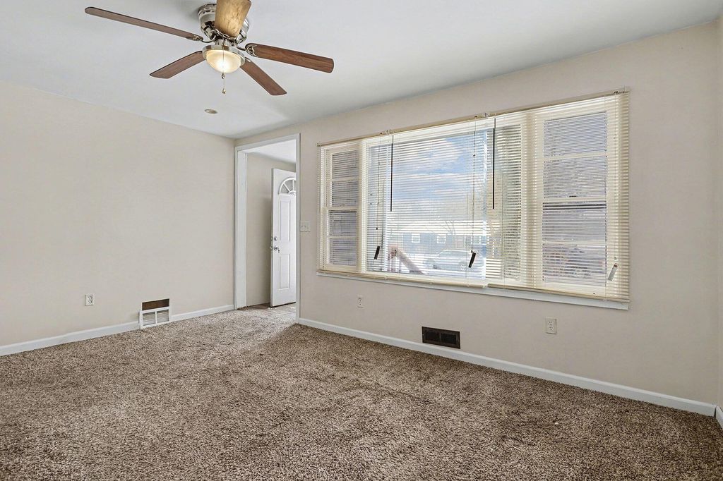 Photo of 606 Hoyt Street, Michigan City, IN 46360 (MLS # 833752)