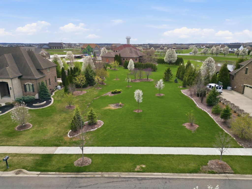 Photo of 8645 W 105th Avenue, Saint John, IN 46373 (MLS # 837088)