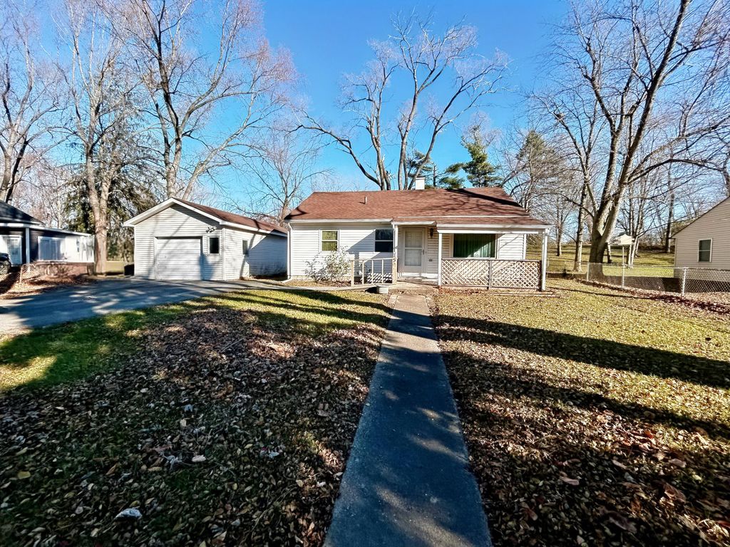 Photo of 75 Indian Trail, Merrillville, IN 46410 (MLS # 833838)