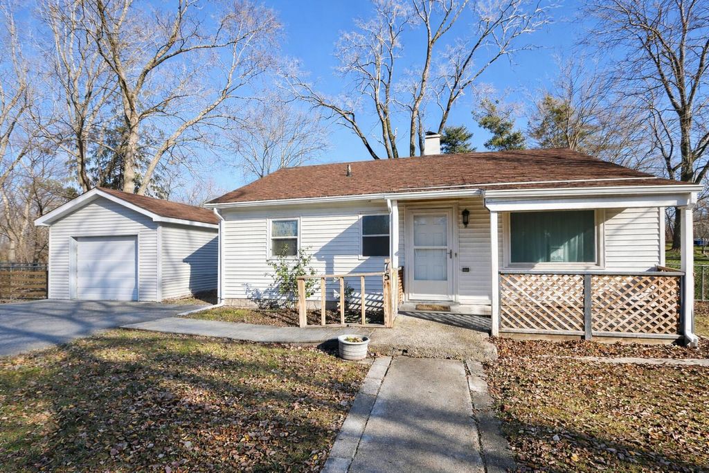 Photo of 75 Indian Trail, Merrillville, IN 46410 (MLS # 833838)