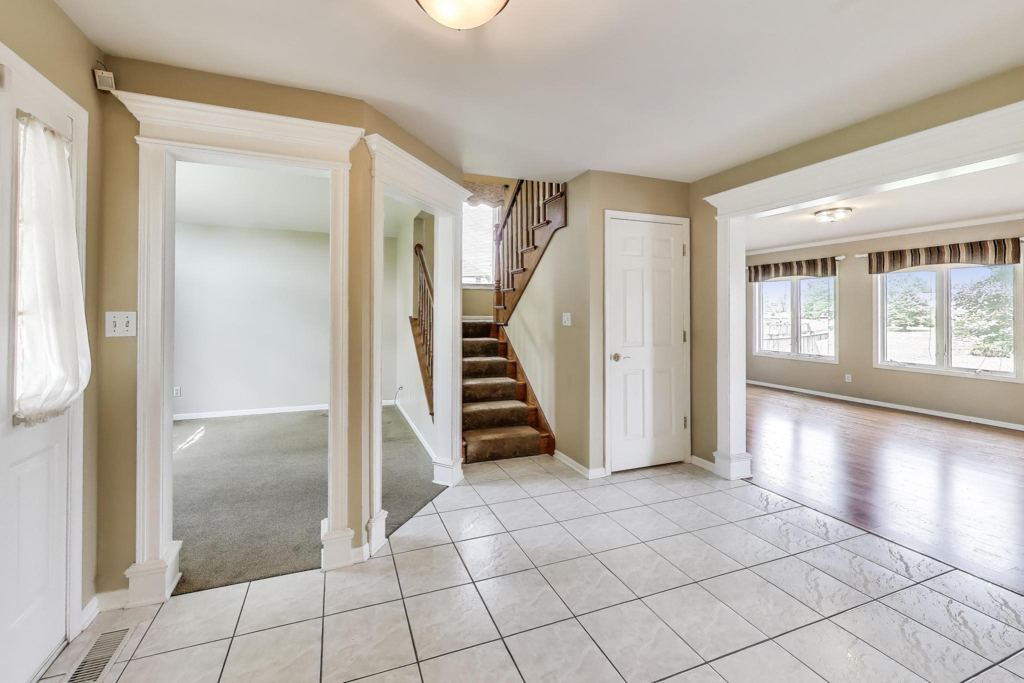9935 Ashwood Lane