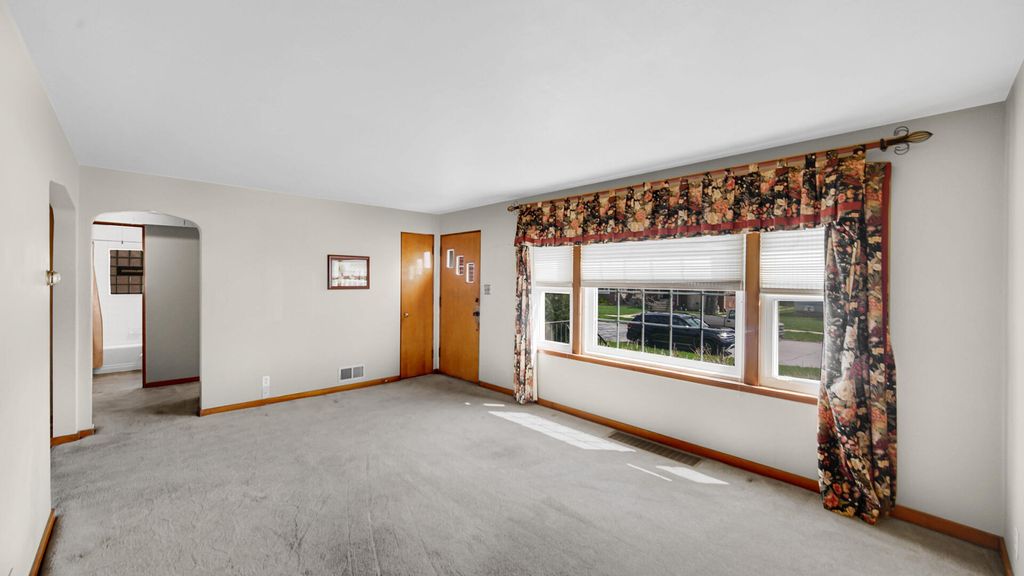 Photo of 4012 Towle Avenue, Hammond, IN 46327 (MLS # 837402)