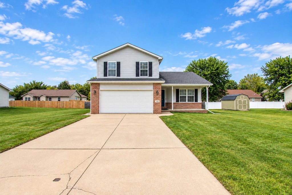 Photo of 568 Fox Burrow Court, Valparaiso, IN 46385 (MLS # 845675)