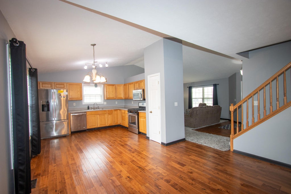 Photo of 568 Fox Burrow Court, Valparaiso, IN 46385 (MLS # 845675)