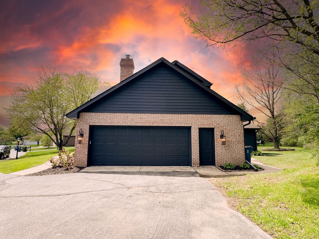 Photo of 3807 Waxwing Court, Valparaiso, IN 46383 (MLS # 837983)