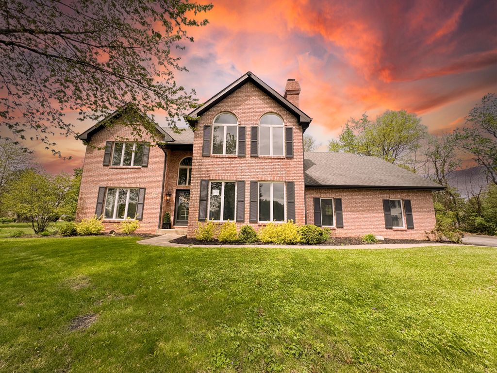 Photo of 3807 Waxwing Court, Valparaiso, IN 46383 (MLS # 837983)