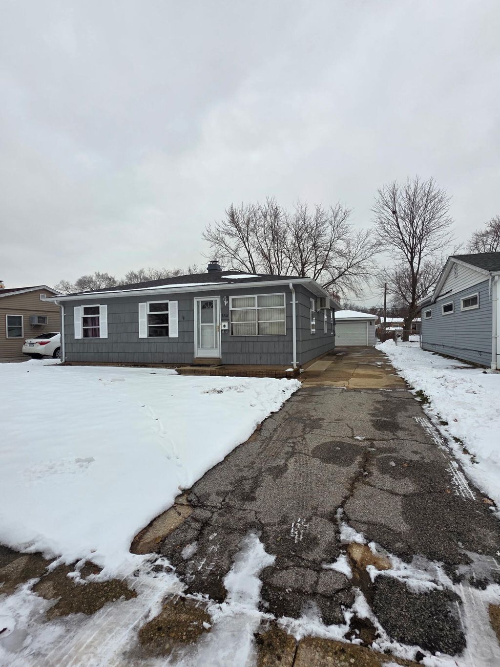 Photo of 3241 Kenwood Street, Hammond, IN 46323 (MLS # 831652)