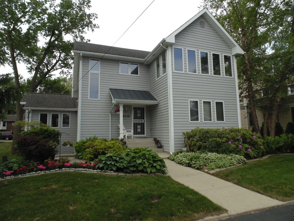 Photo of 8508 Pine Avenue, Gary, IN 46403 (MLS # 835210)