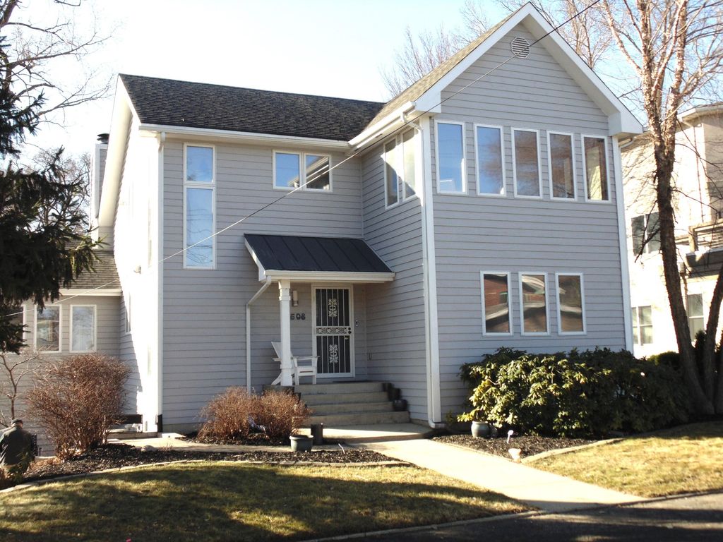Photo of 8508 Pine Avenue, Gary, IN 46403 (MLS # 835210)