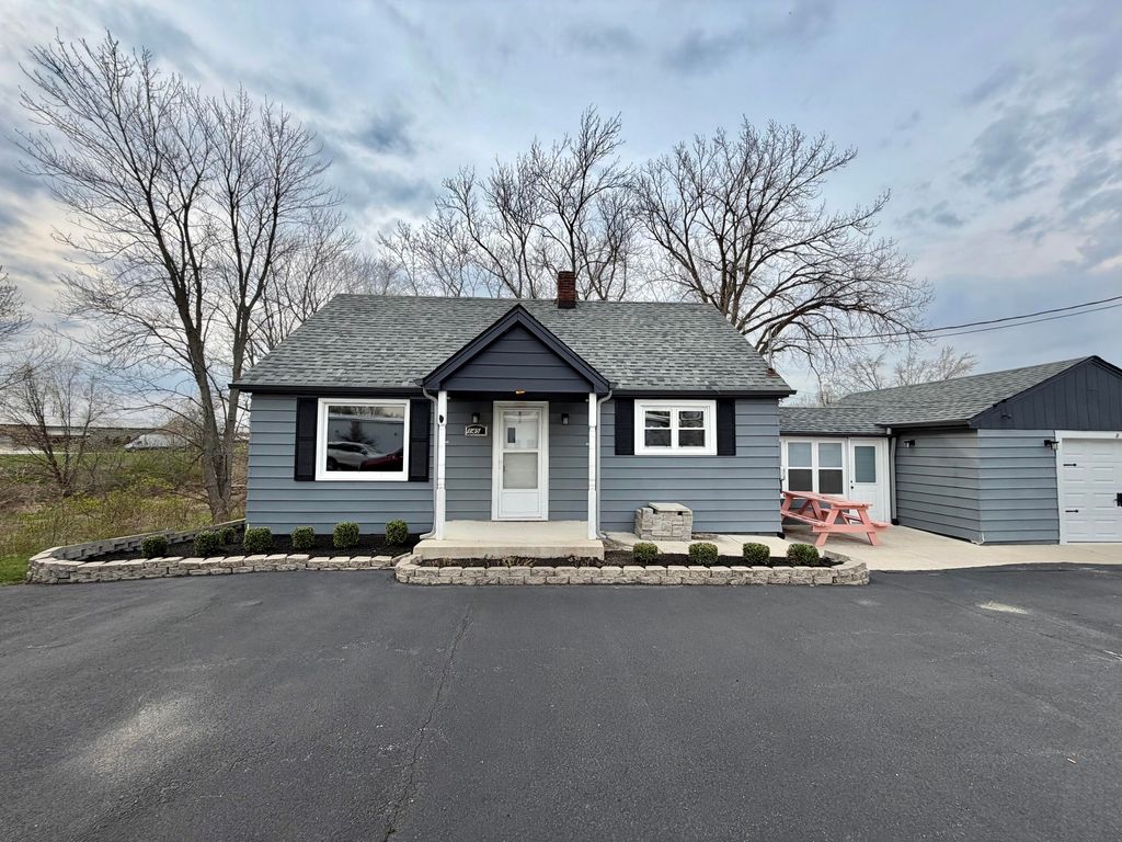 Photo of 1456 S State Road 2, Valparaiso, IN 46385 (MLS # 837058)