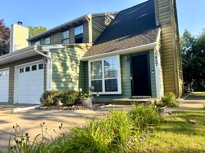 1927 Springvale Dr – Investment Home