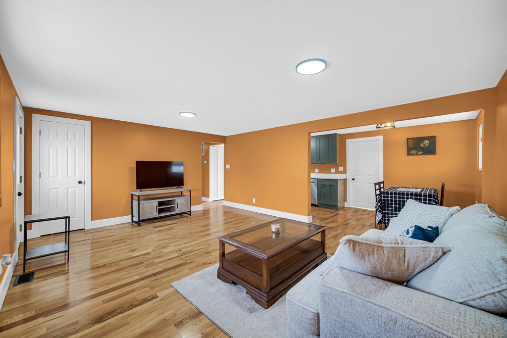 Photo of 93 Lincoln Avenue, Hobart, IN 46342 (MLS # 836132)