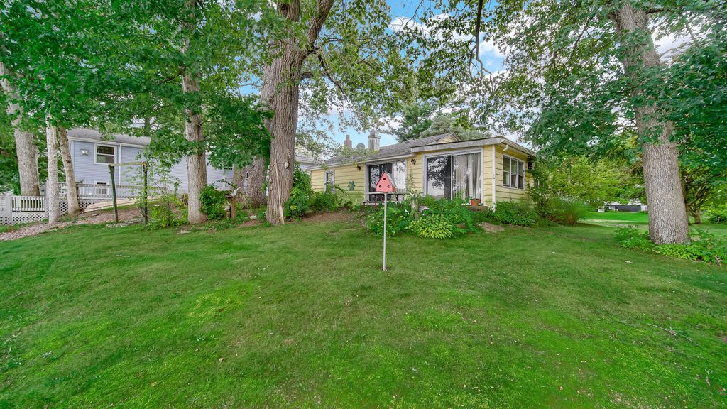 Photo of 20906 S Lake Drive, Walkerton, IN 46574 (MLS # 838544)