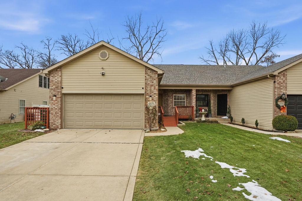 Photo of 1573 E 56th Place, Hobart, IN 46342 (MLS # 832166)