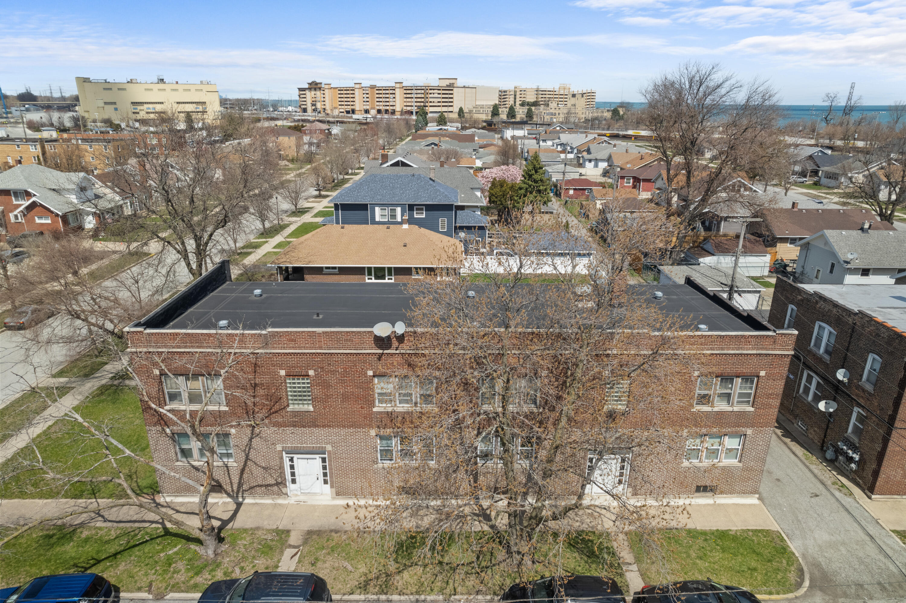 833 E 114th Street