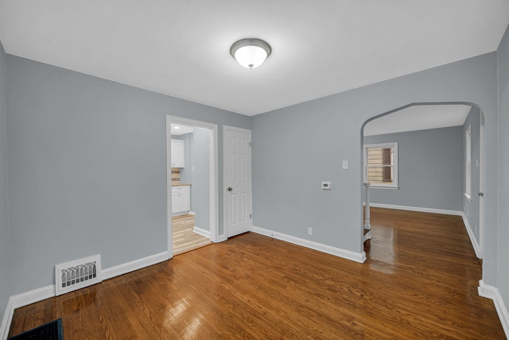 Photo of 4810 Monroe Street, Gary, IN 46408 (MLS # 845727)