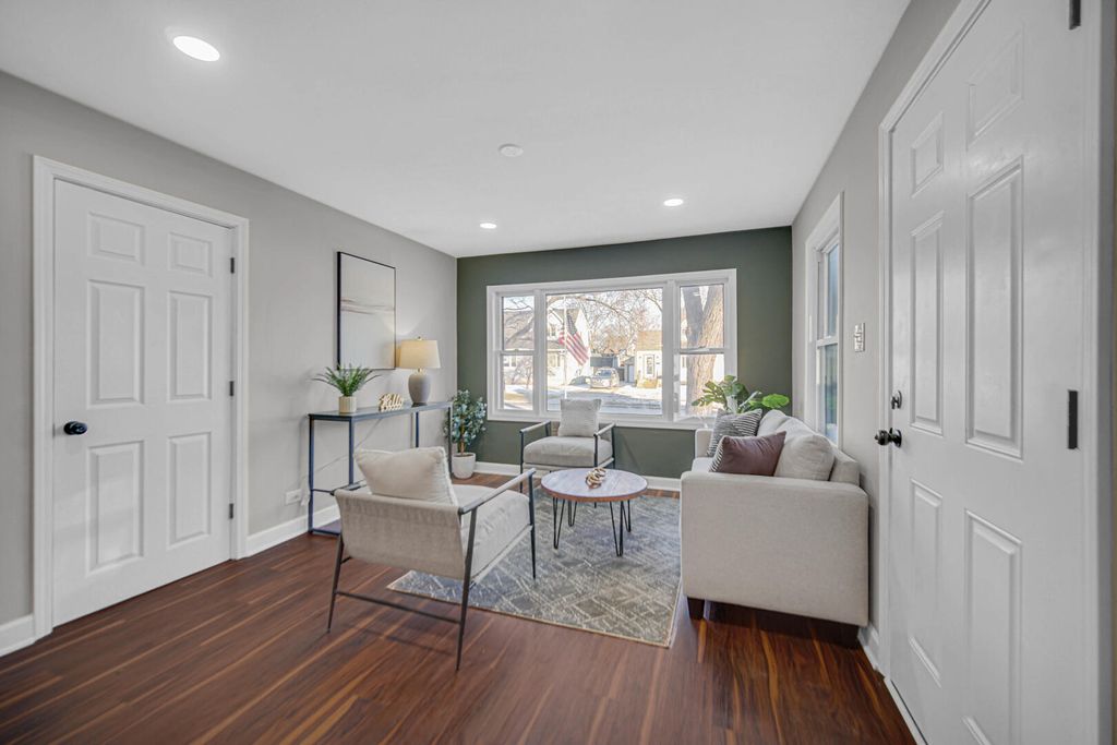 Photo of 7120 Montana Avenue, Hammond, IN 46323 (MLS # 832899)