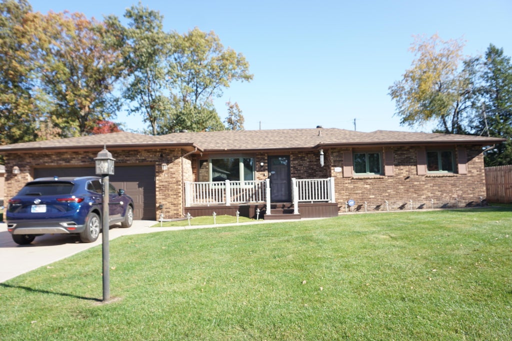 Photo of 2809 Carmen Street, Portage, IN 46368 (MLS # 847498)