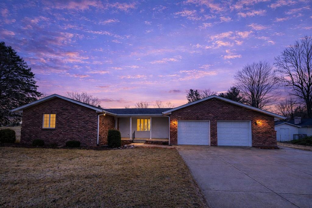 Photo of 525 E Babcock Lane, Rensselaer, IN 47978 (MLS # 834905)